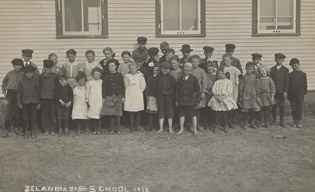 Zealandia School children